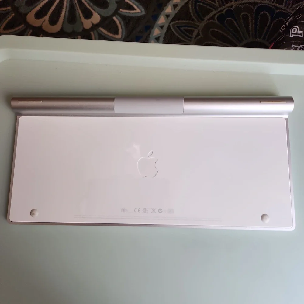 Apple Wireless Keyboard
